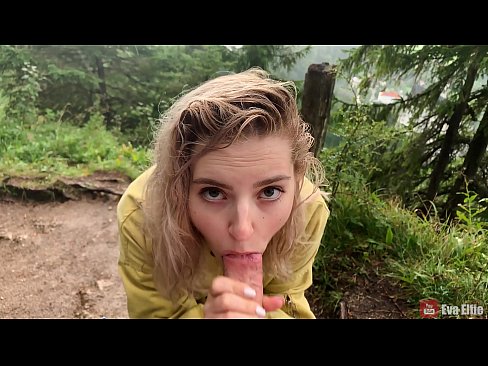 ❤️ মেয়ে একটি পাবলিক blowjob পরে কাম গিলে - Eva Elfi ❤️ যৌনতা ️❤